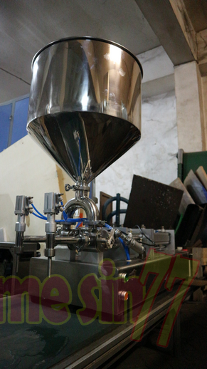 mesin pengisian saos tomat